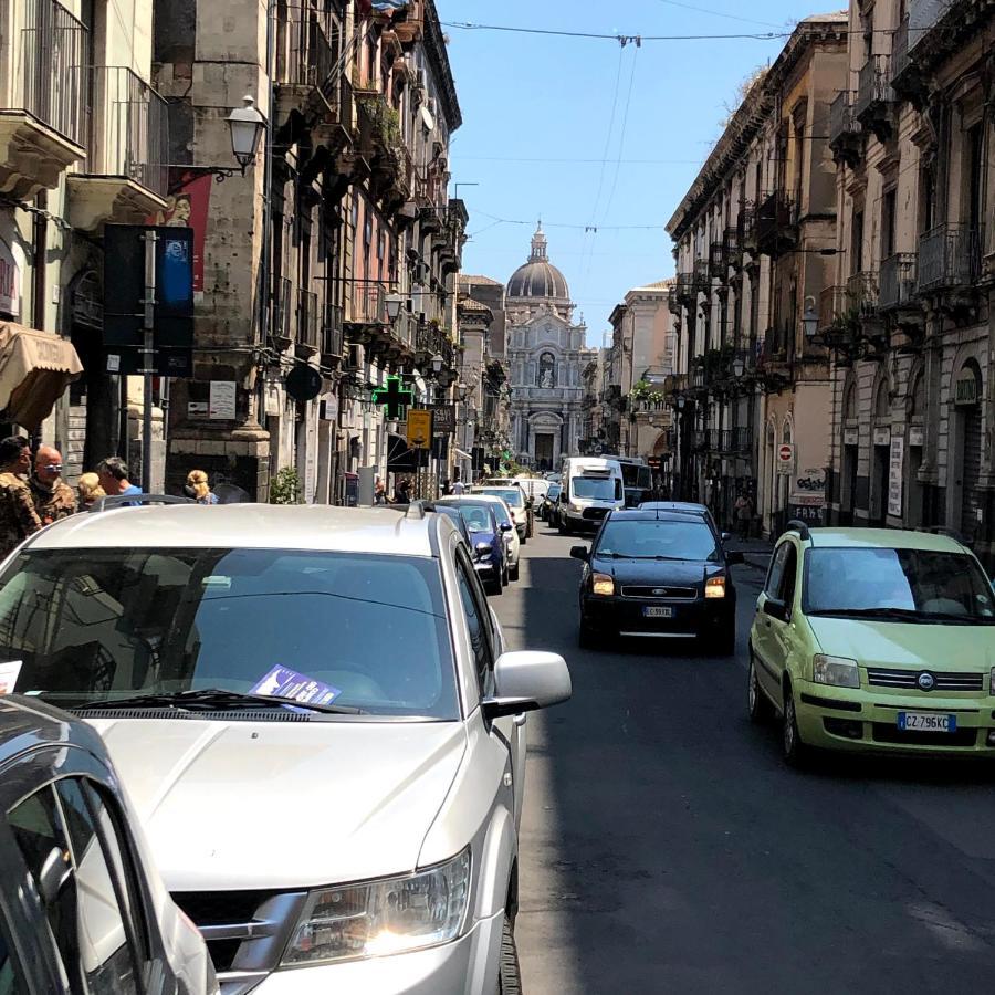 Вилла Garibaldi 94- Intera Casa A 2 Passi Dal Duomo Катания Экстерьер фото